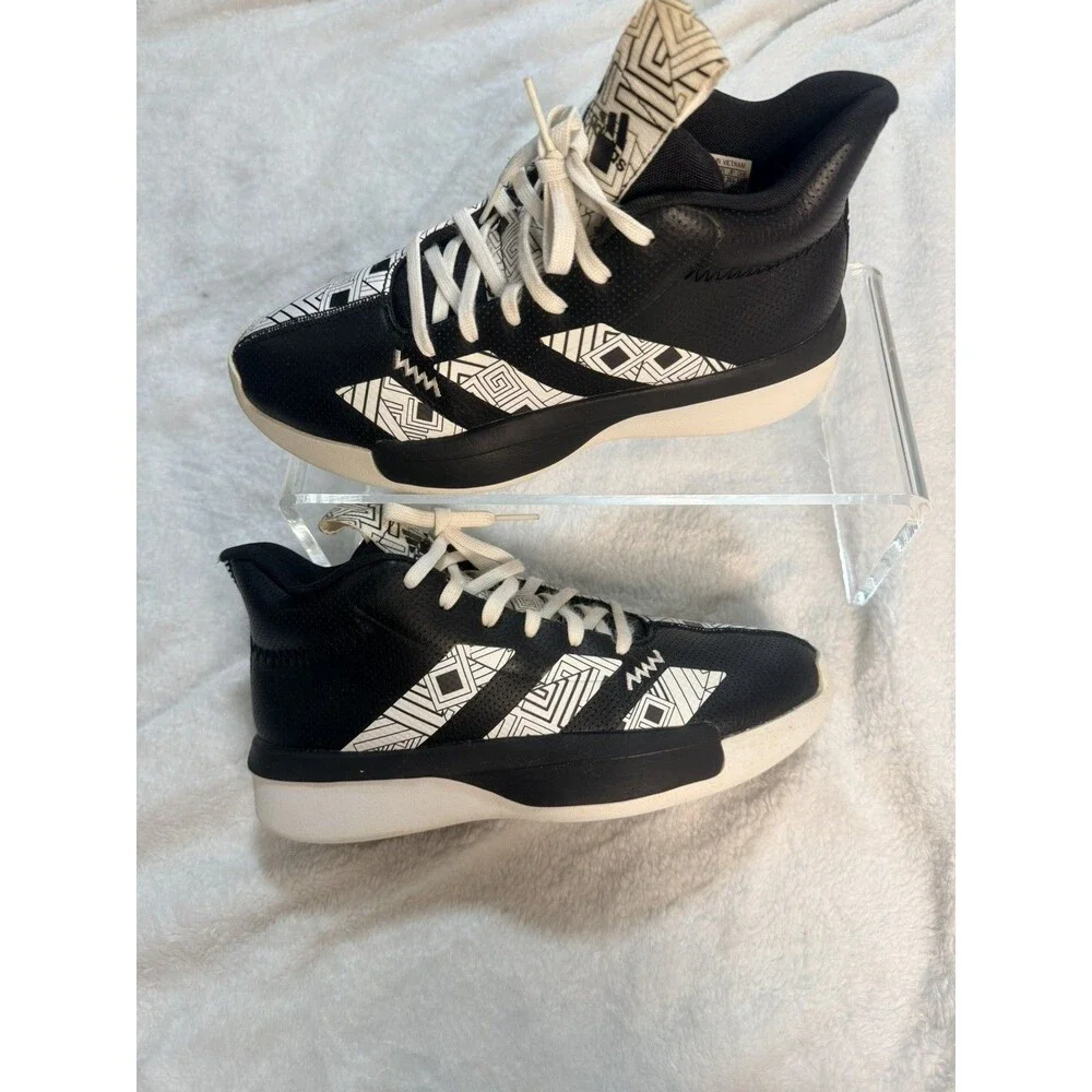 Adidas Pro Next 2019 Tribal Tattoo (Art G54444) Men’s 11.5 fits Like Size 8.5